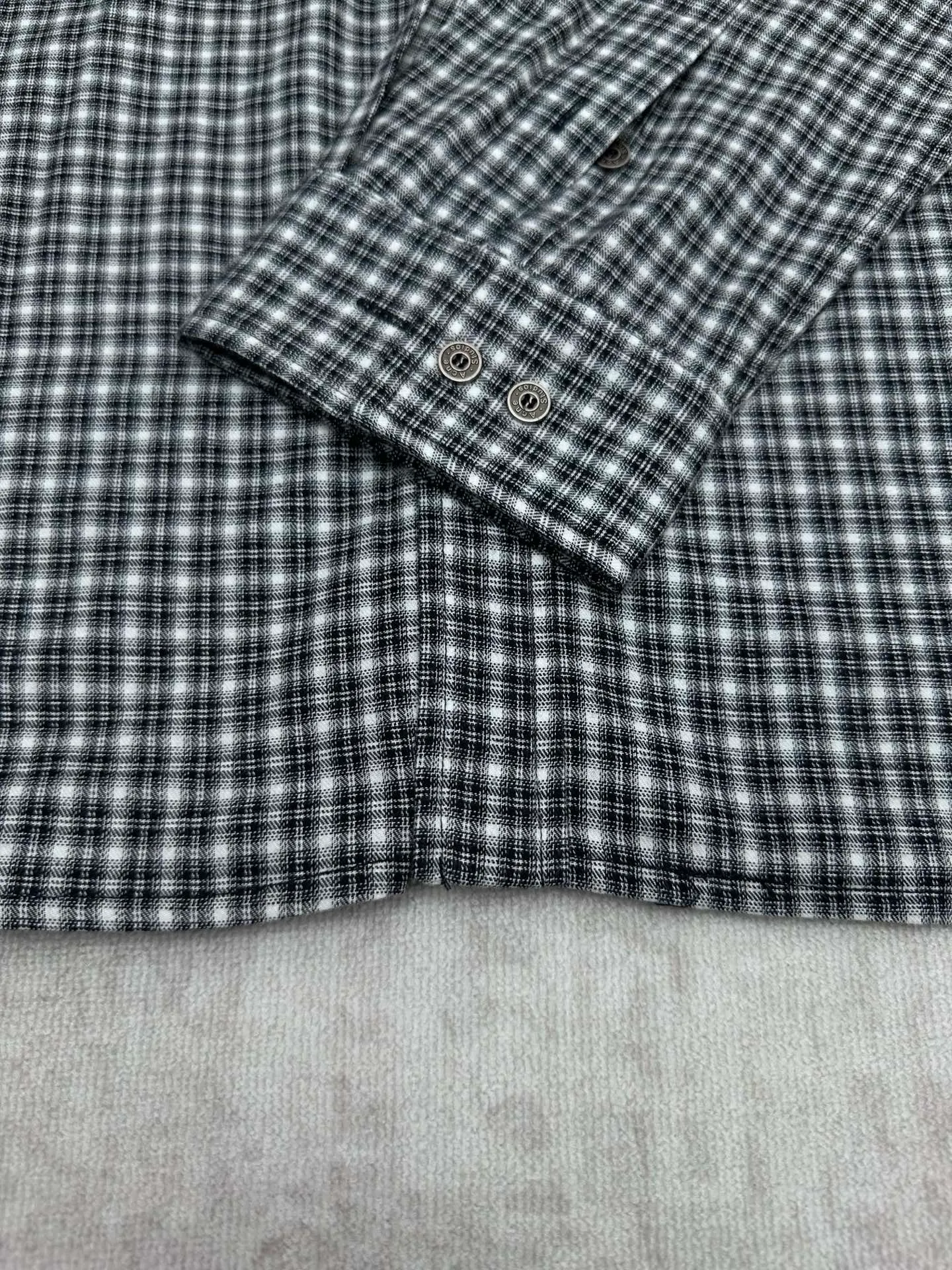 AC 26New Arrival ， Red ， 。 ， Acne Studios ， ， 。 Sizes：S.M.L.XL.
